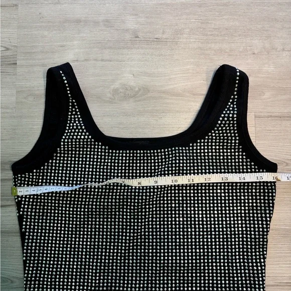 Source Unknown Black and Silver Studded Crop Top - Picture 6 of 6